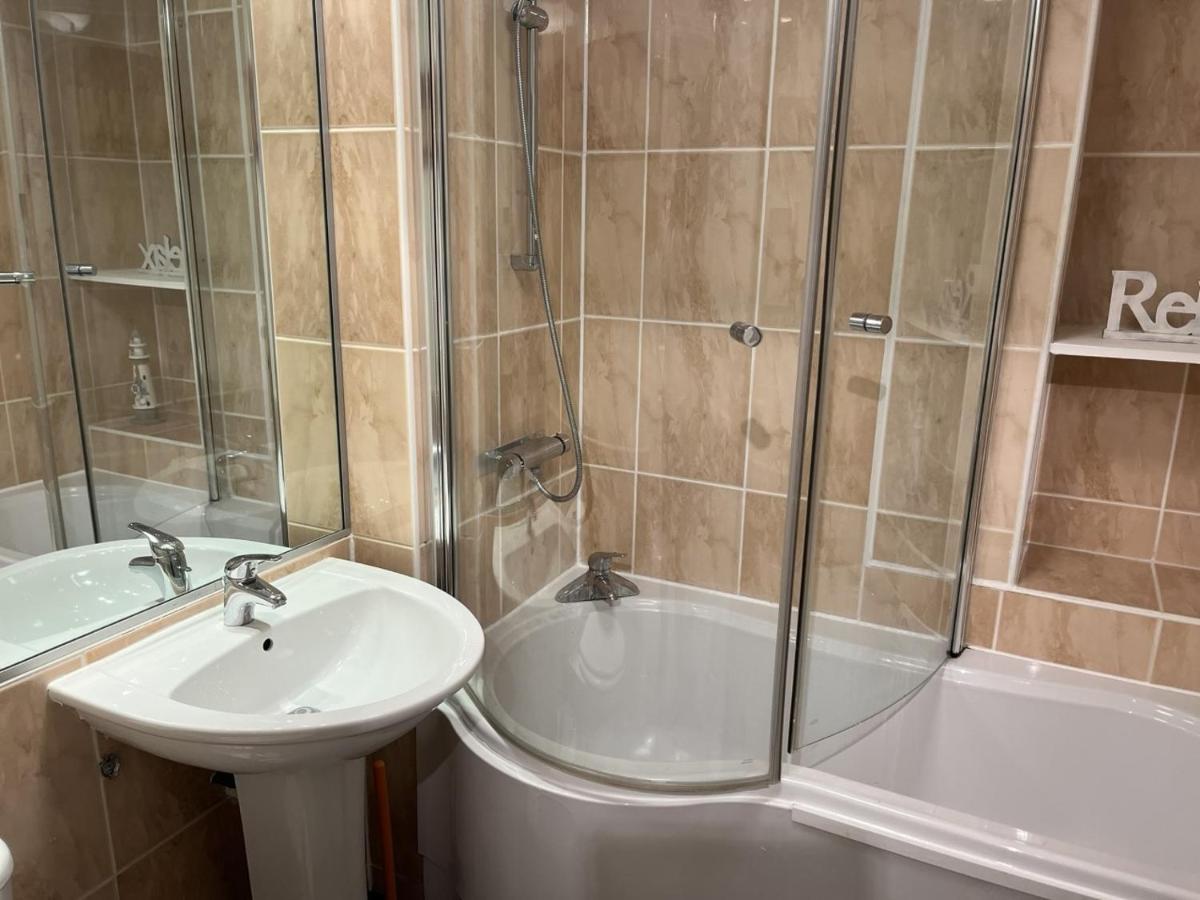 Royal Mile Mansions 2 Bedroom - Edinburgh City Centre Eksteriør bilde