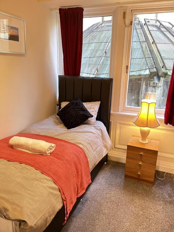 Royal Mile Mansions 2 Bedroom - Edinburgh City Centre Eksteriør bilde