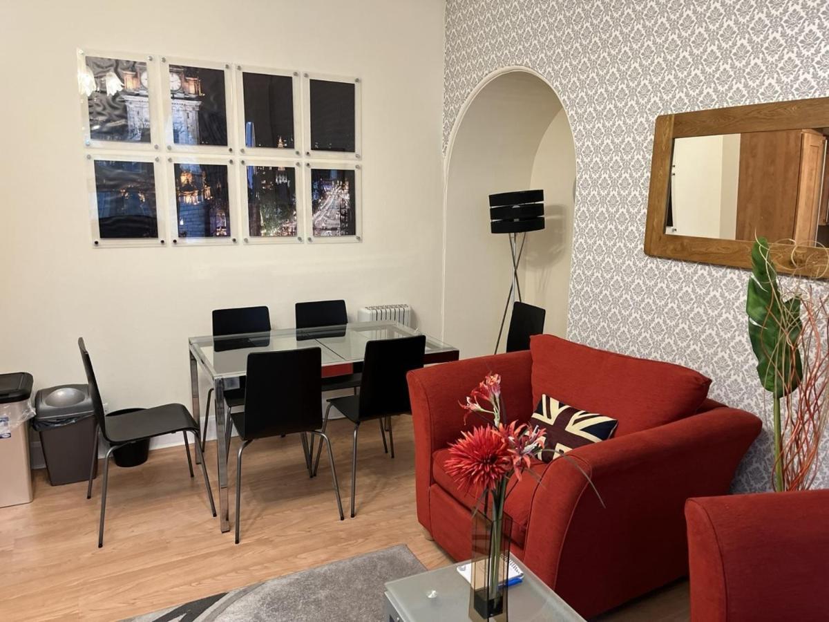 Royal Mile Mansions 2 Bedroom - Edinburgh City Centre Eksteriør bilde