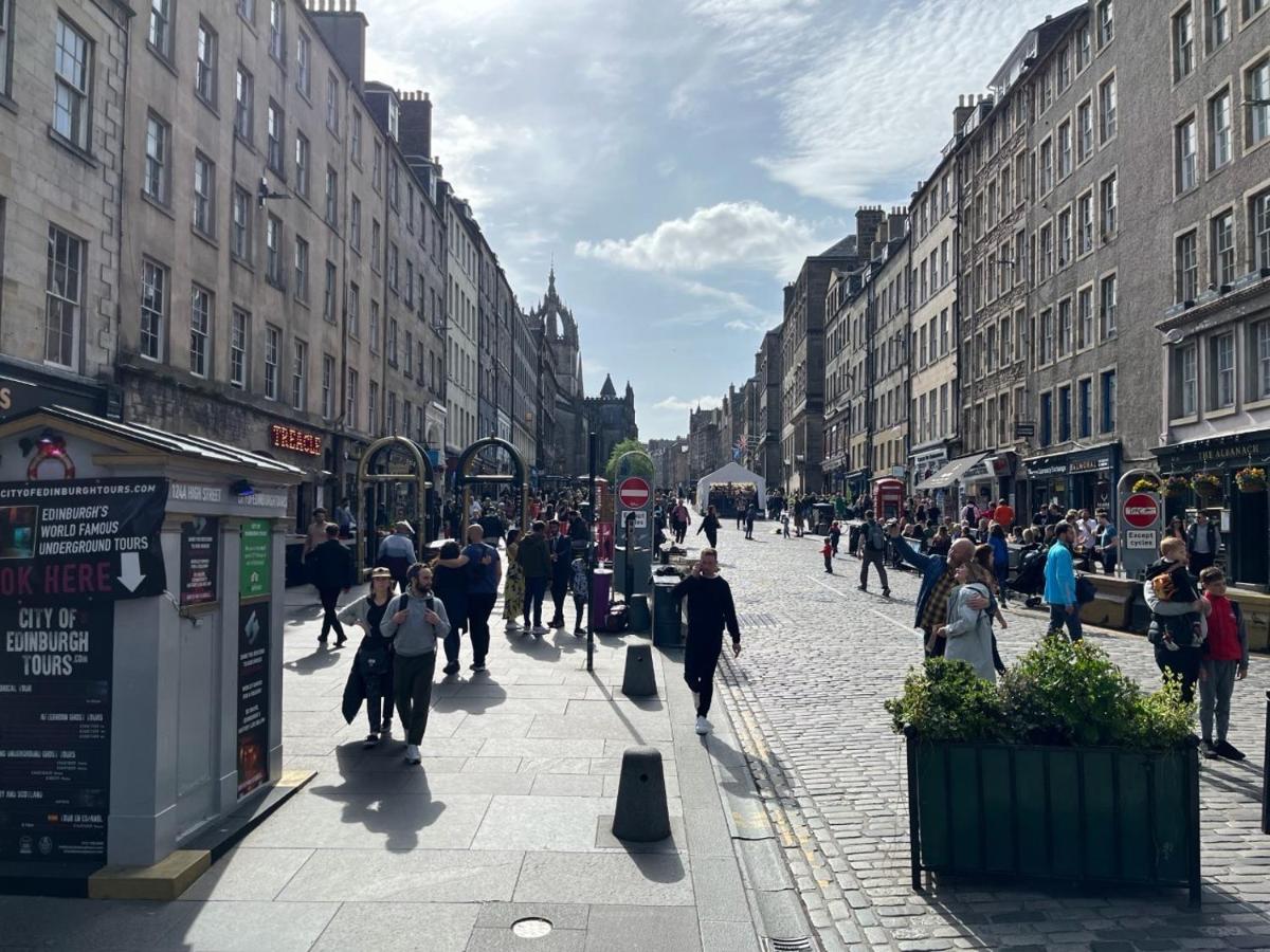 Royal Mile Mansions 2 Bedroom - Edinburgh City Centre Eksteriør bilde